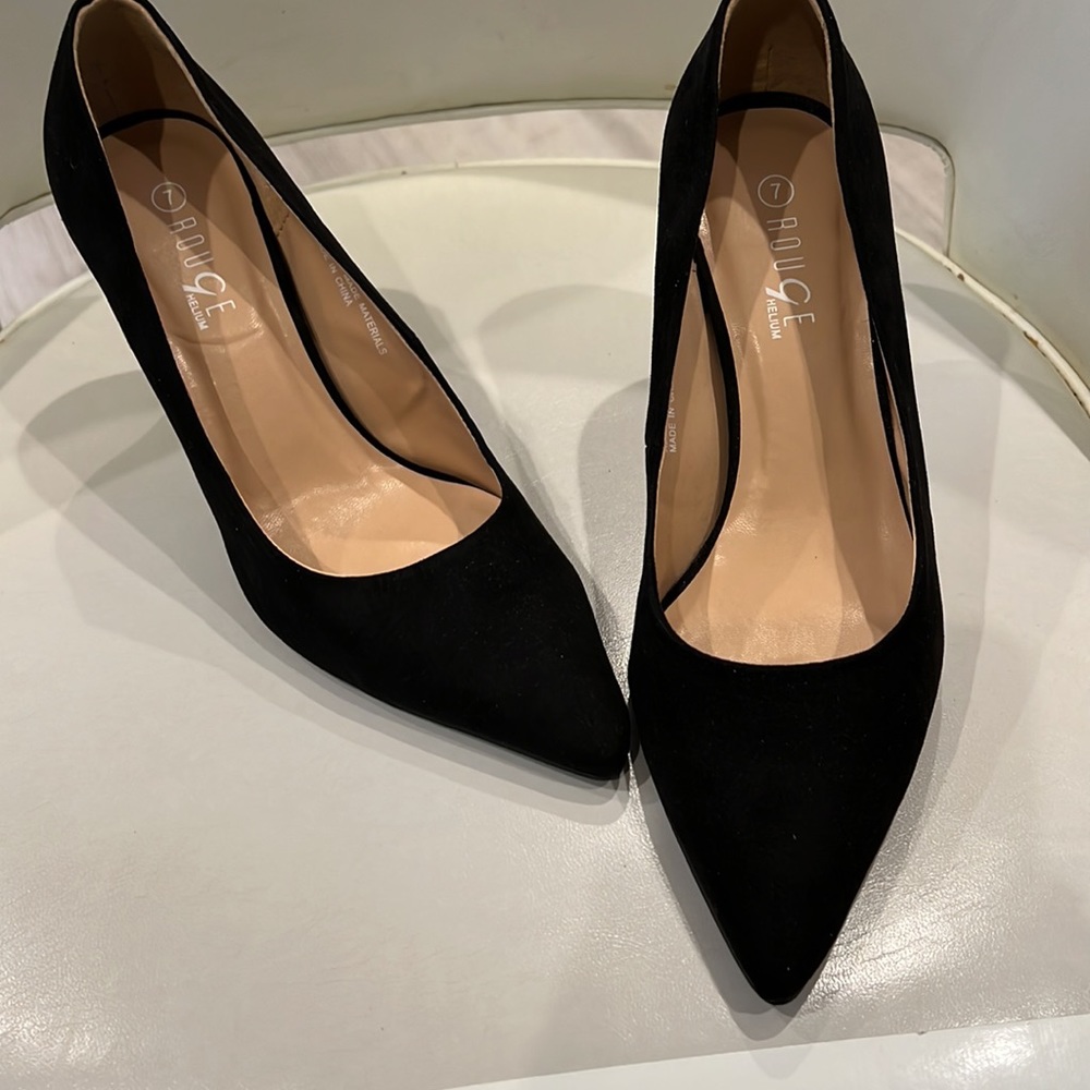 Wedding black velvet Pumps size 7